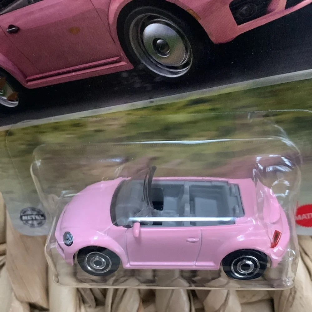 2019 Pink Volkswagen Beetle Convertible Car Matchbox VW Bug Volkswagon 2025 🆕